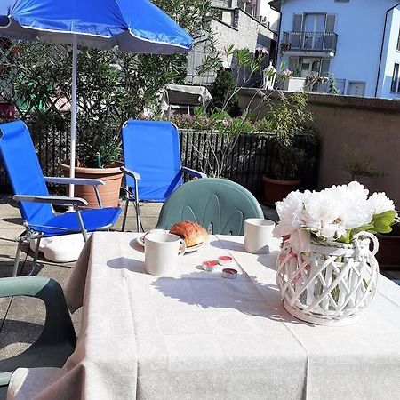 Feel At Home - Casa Loredana Lovere Esterno foto